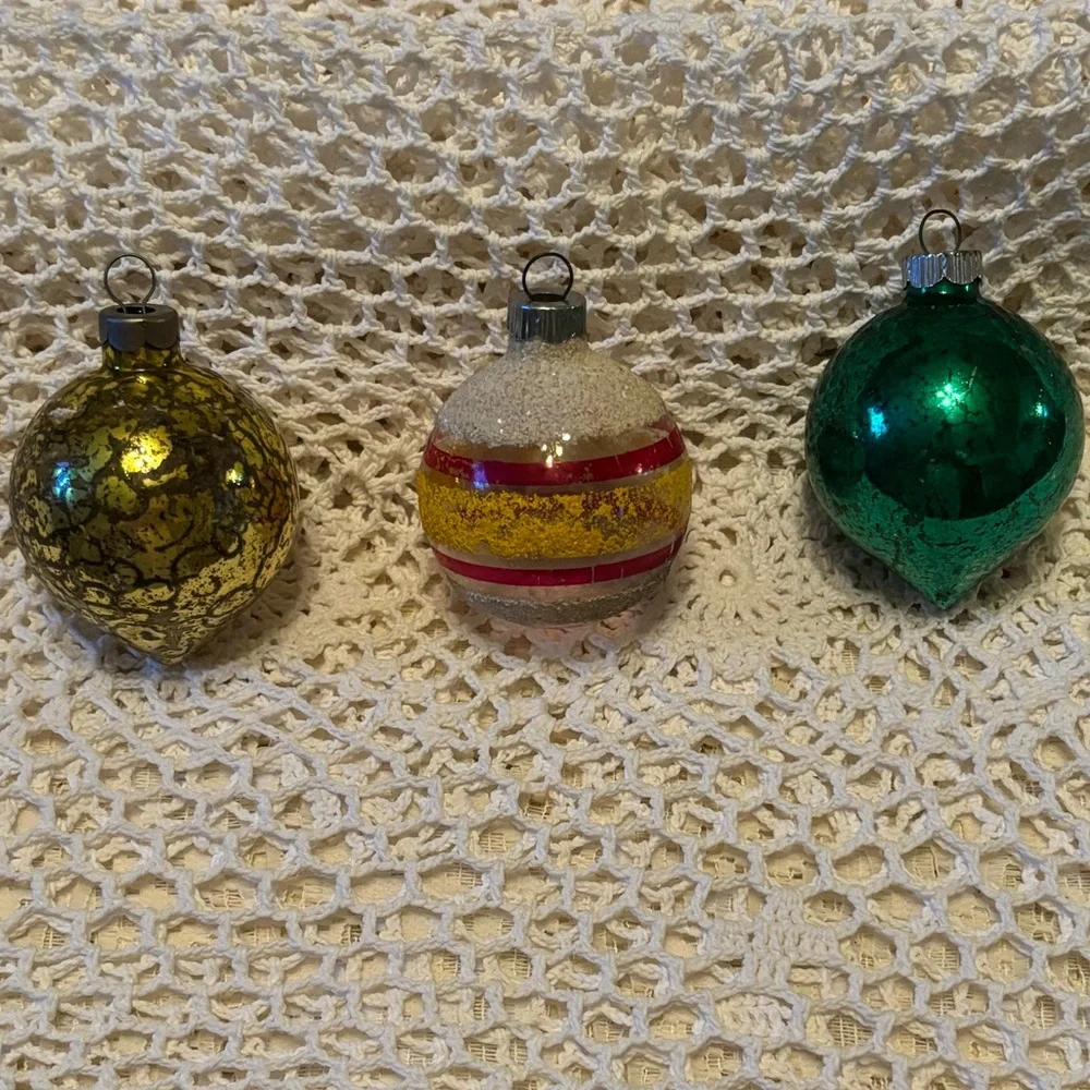 Shiny Brite Vintage Christmas Ornaments Set Mercury Glass Gold Green White Red